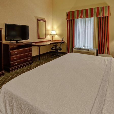 Hampton Inn Cambridge Eksteriør bilde
