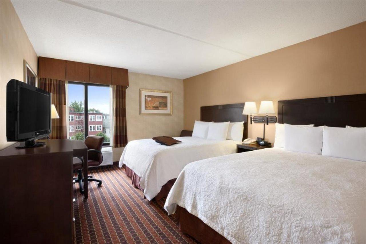 Hampton Inn Cambridge Eksteriør bilde