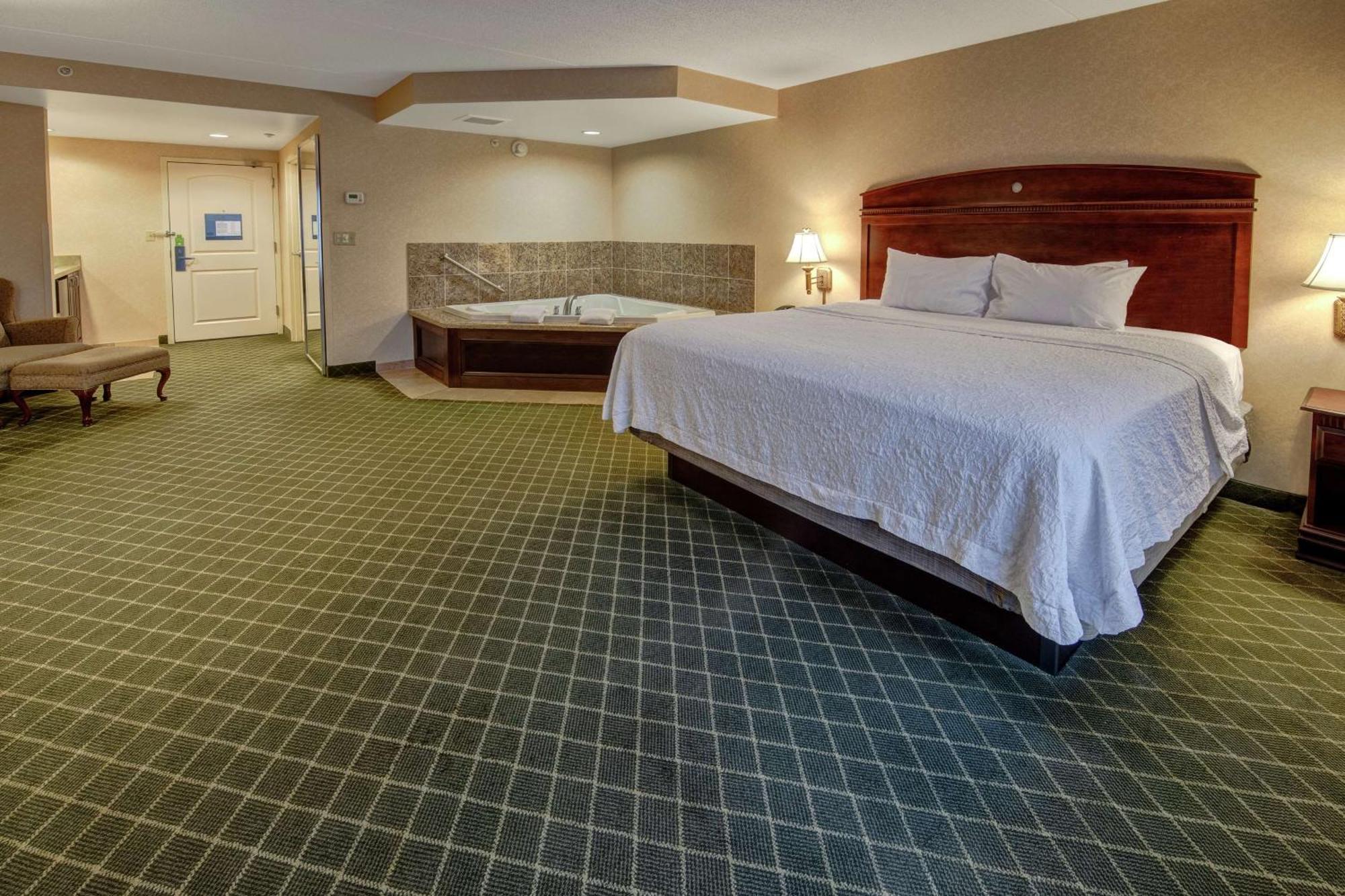 Hampton Inn Cambridge Eksteriør bilde