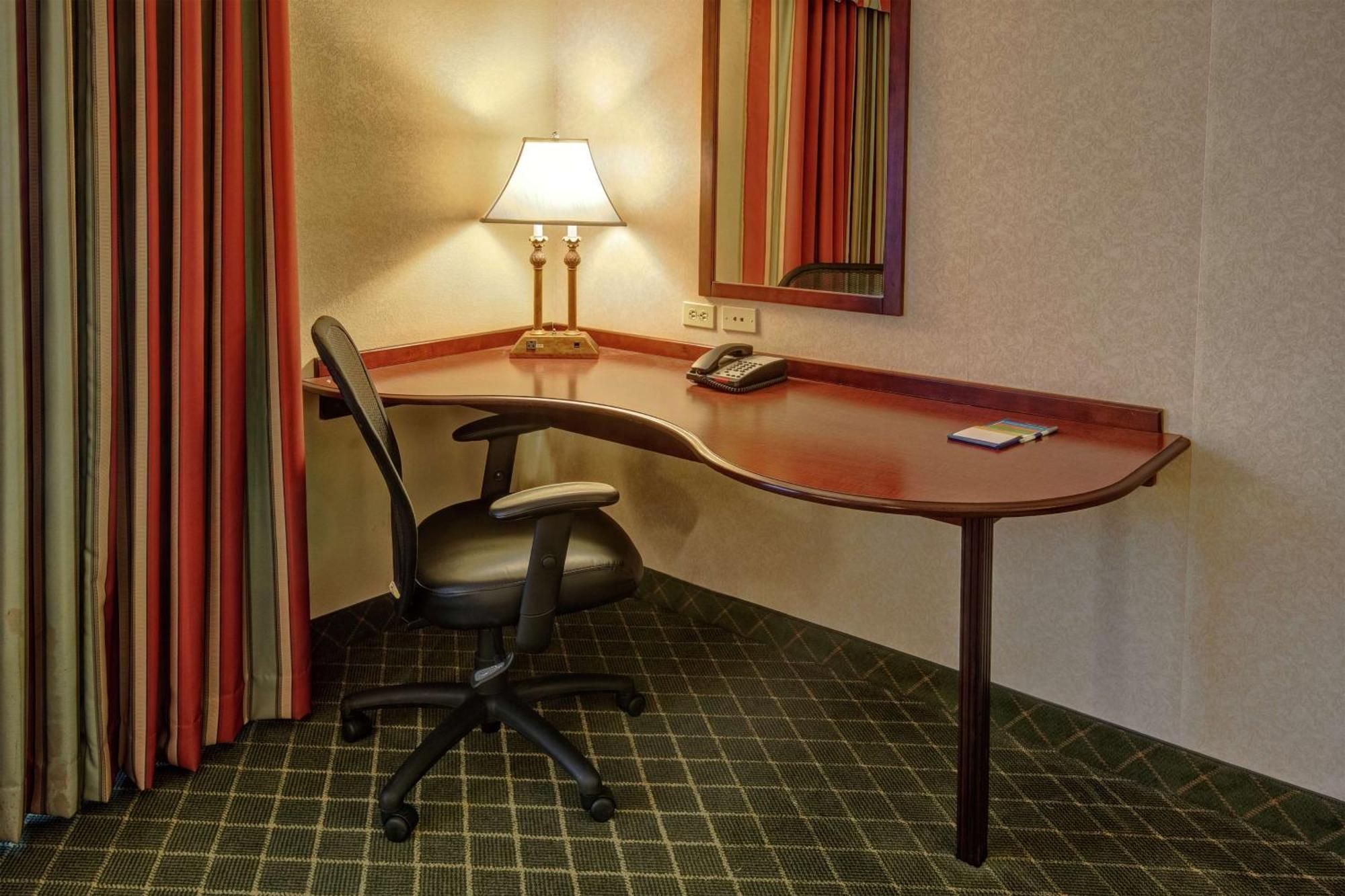 Hampton Inn Cambridge Eksteriør bilde