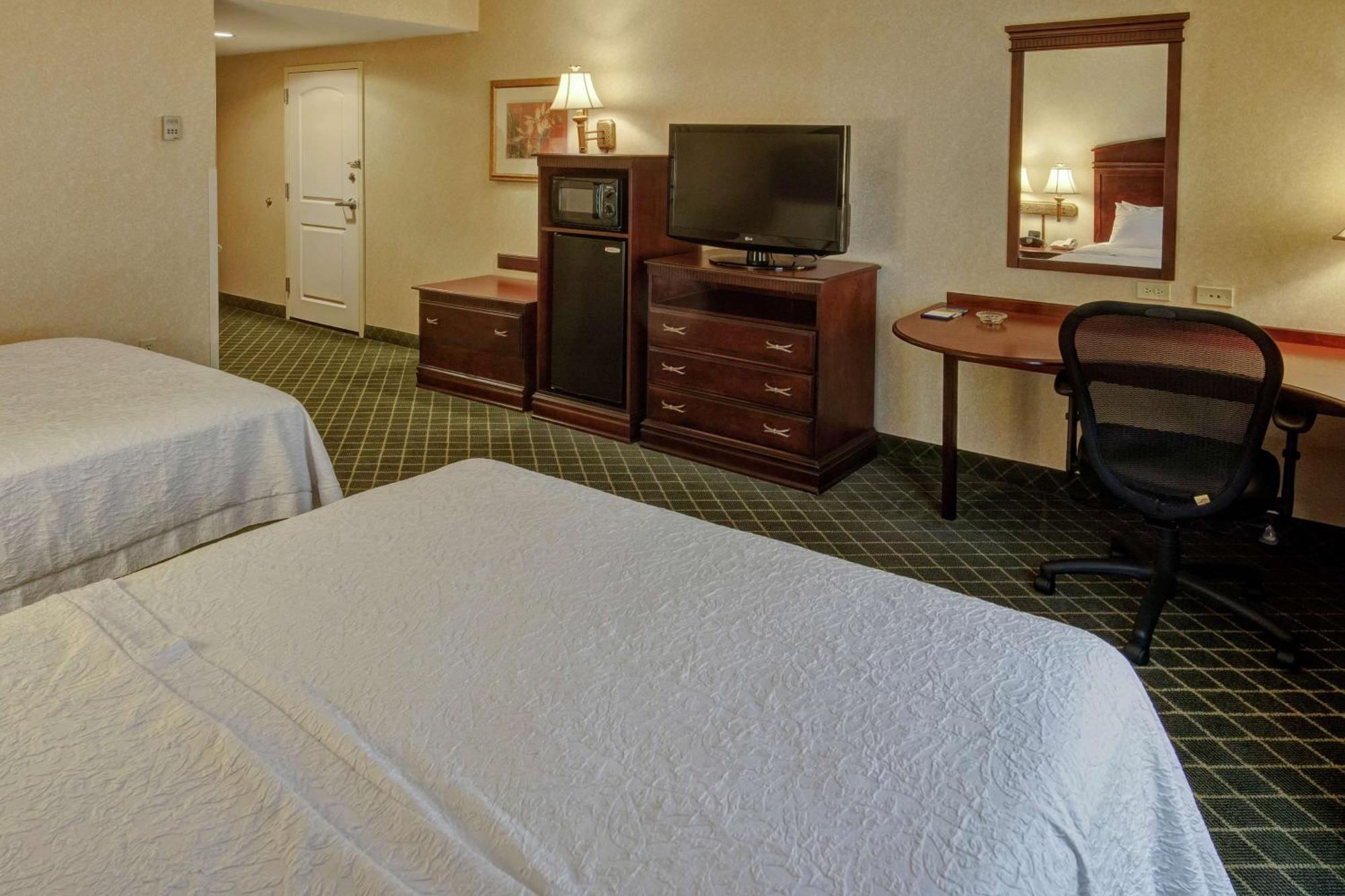 Hampton Inn Cambridge Eksteriør bilde