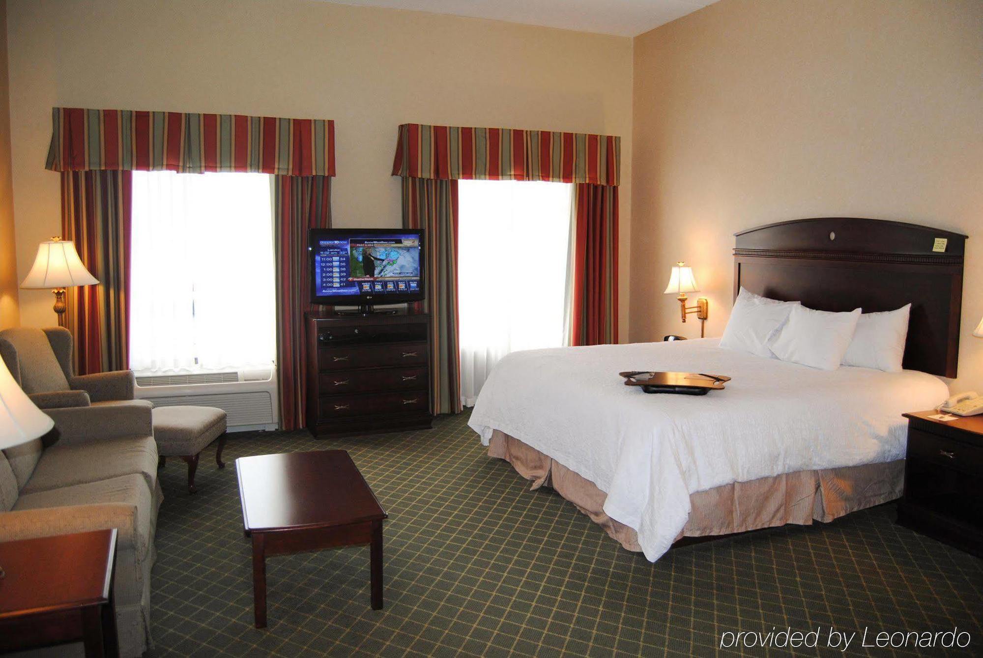 Hampton Inn Cambridge Eksteriør bilde